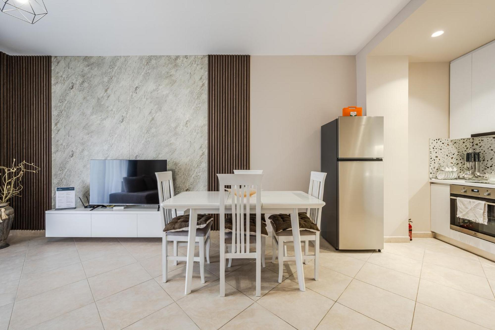 City Center Apartments By Kondo Stays Vlore Exterior photo